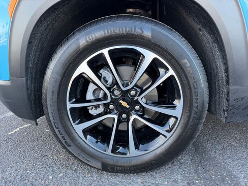 Used 2025 Chevrolet TrailBlazer LT w/ Convenience Package image 26