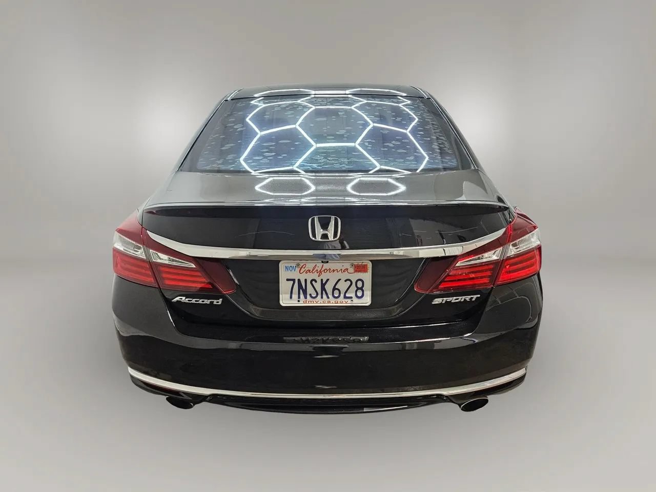 Used 2016 Honda Accord Sport image 6
