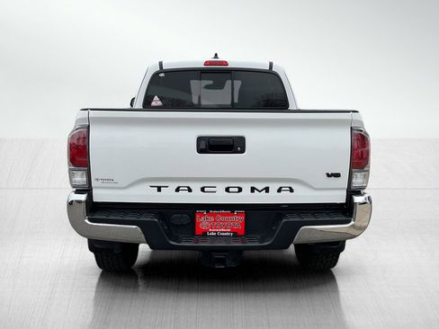 Used 2023 Toyota Tacoma TRD Off-Road image 4