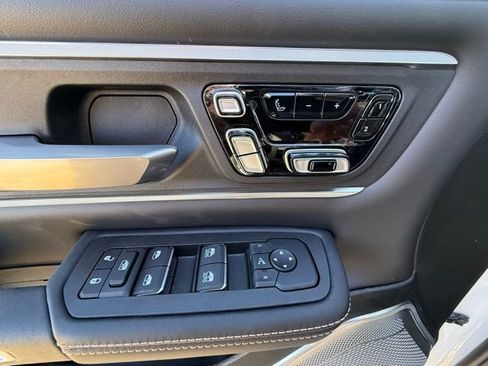 New 2026 RAM 1500 Tungsten AWD/4WD image 33