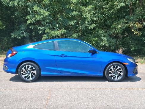 Used 2018 Honda Civic LX-P image 6