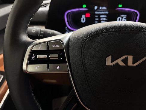 Used 2025 Kia Telluride EX X-Line AWD/4WD image 16