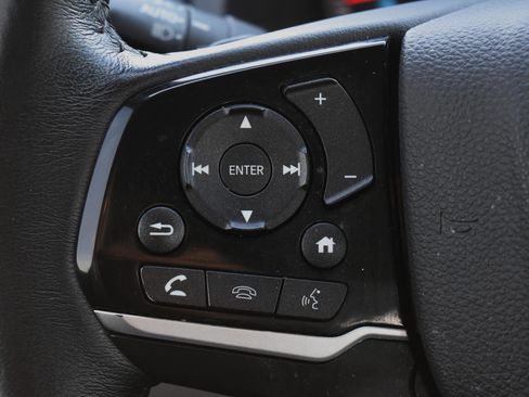 Used 2022 Honda Pilot Touring image 5