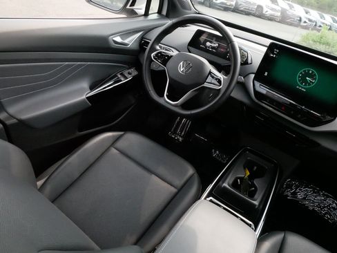 Certified 2023 Volkswagen ID.4 Pro S AWD/4WD image 9