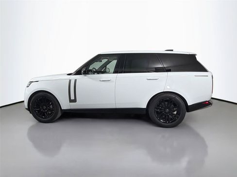 Used 2025 Land Rover Range Rover SE AWD/4WD image 8
