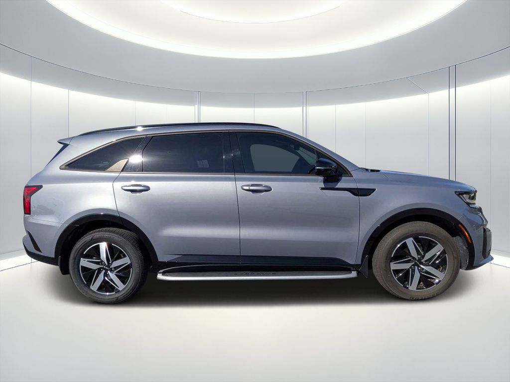 Used 2023 Kia Sorento SX FWD image 3