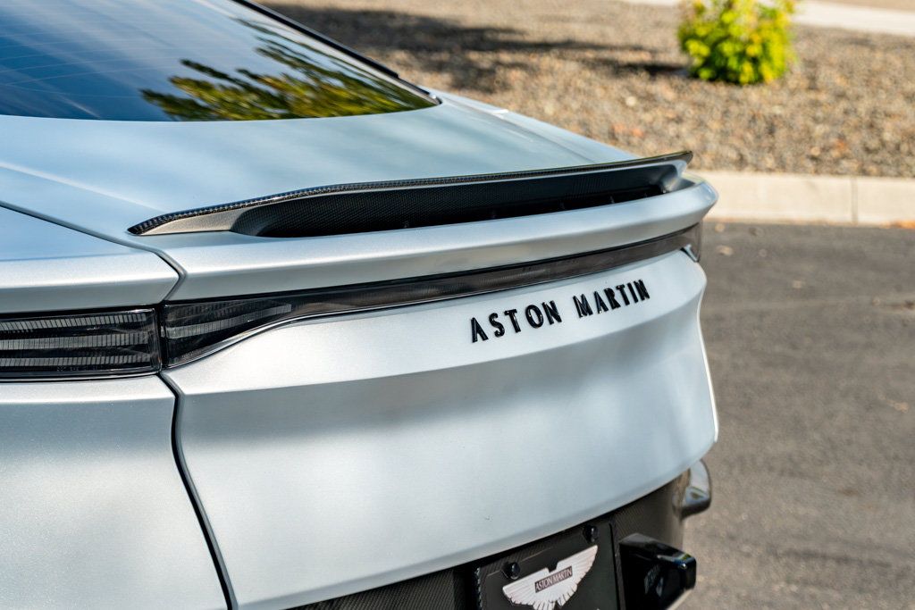 Used 2020 Aston Martin DBS Superleggera RWD image 14