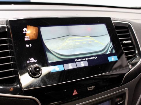 Used 2022 Honda Pilot EX-L image 2