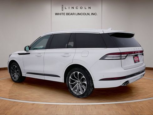 Used 2021 Lincoln Aviator Grand Touring w/ Equipment Group 301A AWD/4WD image 7