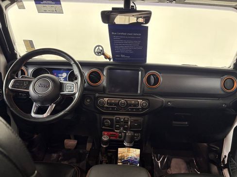Used 2021 Jeep Gladiator Mojave AWD/4WD image 25