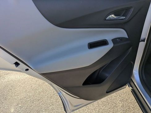 Certified 2022 Chevrolet Equinox LT w/ Driver Convenience Package image 25