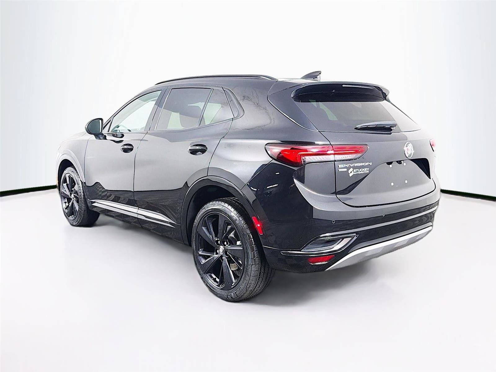 Used 2023 Buick Envision Preferred w/ Sport Touring Package AWD/4WD image 9