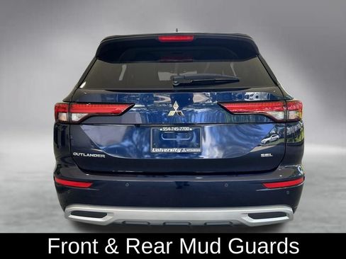 Used 2024 Mitsubishi Outlander SEL Black Edition FWD image 32