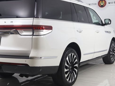 Used 2023 Lincoln Navigator Black Label image 49