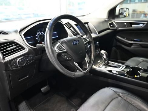 Used 2016 Ford Edge SEL w/ Equipment Group 201A AWD/4WD image 21