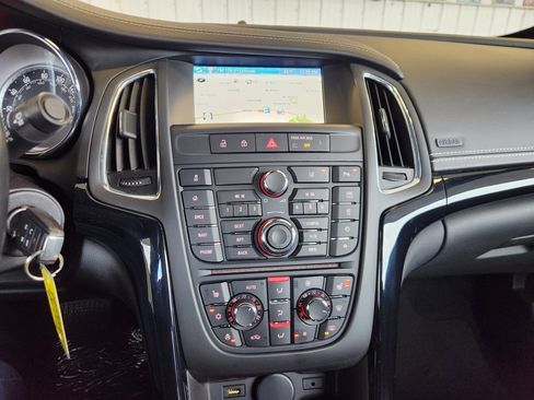 Used 2016 Buick Cascada Premium image 8