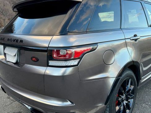 Used 2017 Land Rover Range Rover Sport HSE image 7