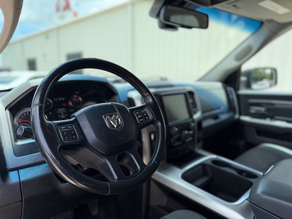 Used 2017 RAM 1500 Big Horn AWD/4WD image 15