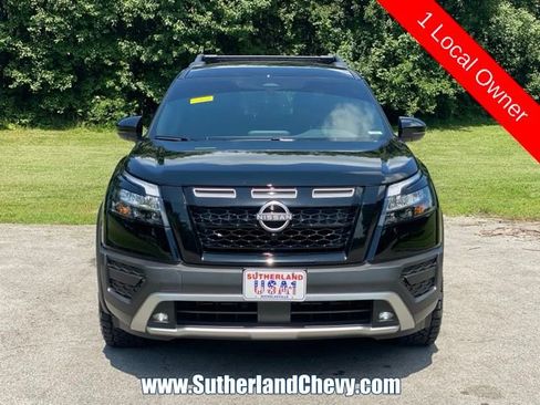 Used 2025 Nissan Pathfinder Rock Creek AWD/4WD image 2