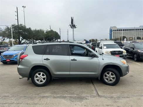Used 2007 Toyota RAV4 2WD image 4