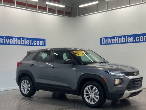 Used 2021 Chevrolet TrailBlazer LS FWD image 4