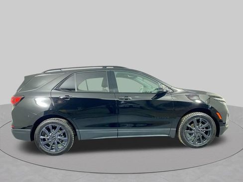 Used 2023 Chevrolet Equinox RS AWD/4WD image 36
