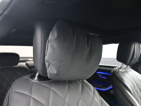 Used 2024 Mercedes-Benz S 500 S 500 image 18