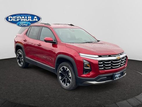 Used 2025 Chevrolet Equinox LT w/ Convenience Package II image 9