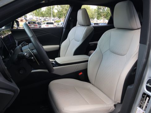 Used 2024 Lexus RX 350 Premium Plus w/ Convenience Package FWD image 34