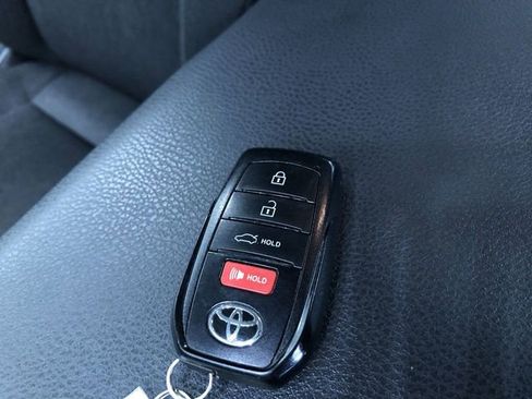 Certified 2025 Toyota Camry LE image 31