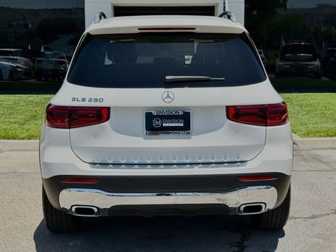 Used 2026 Mercedes-Benz GLB 250 image 13