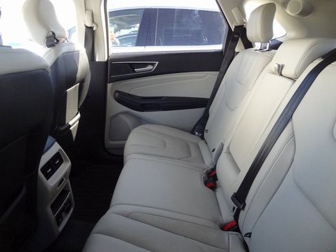 Certified 2017 Ford Edge Titanium w/ Equipment Group 302A image 9