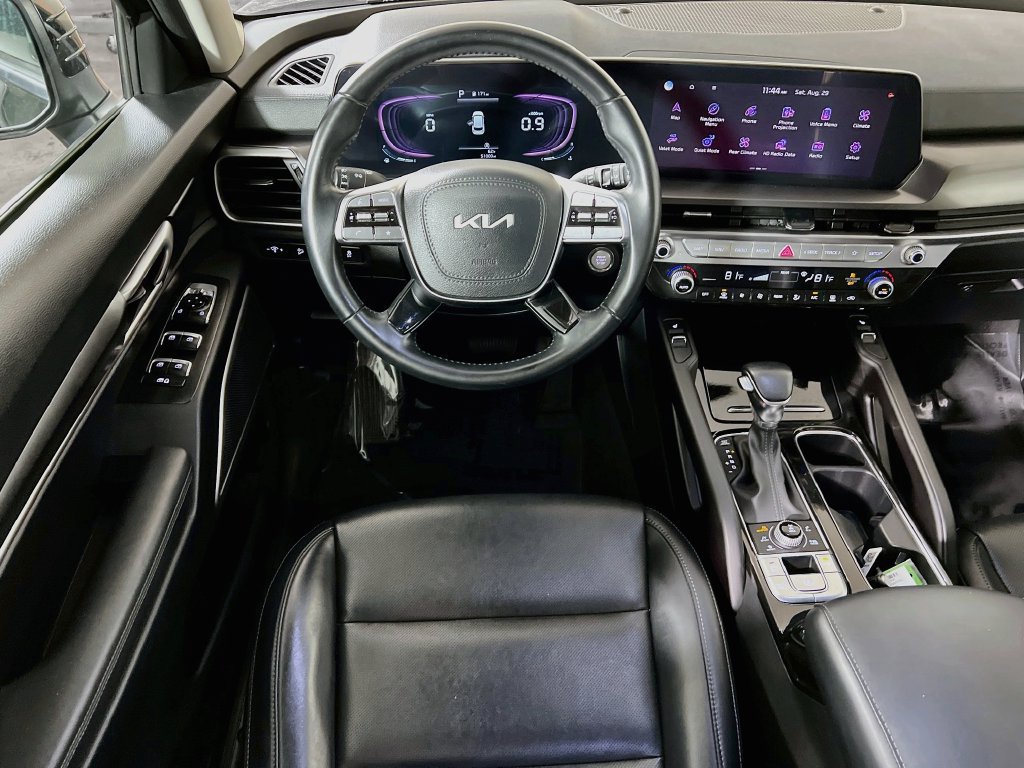 Used 2025 Kia Telluride S AWD/4WD image 19