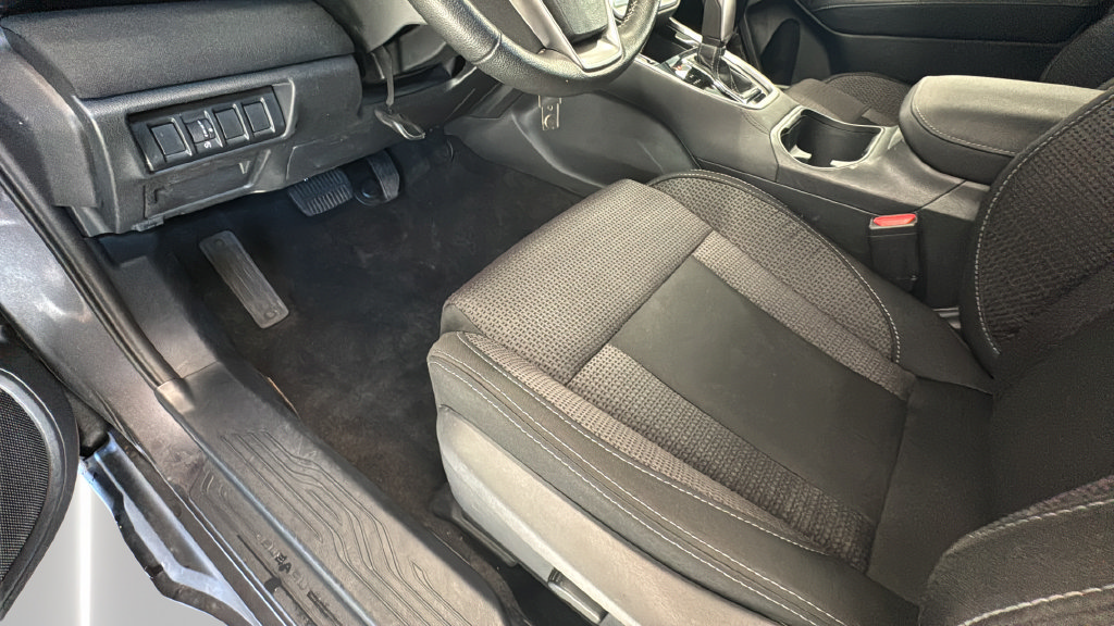 Used 2024 Subaru Outback Premium AWD/4WD image 27