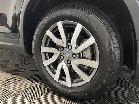 Used 2021 Honda Pilot EX-L image 3