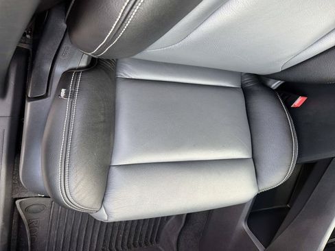 Used 2022 Nissan Rogue SV FWD image 18