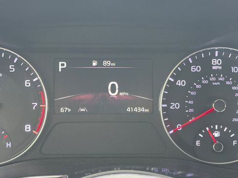 Used 2024 Kia Forte LXS FWD image 25
