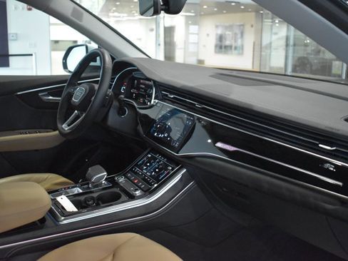 Used 2025 Audi Q8 Premium Plus w/ Premium Plus Package AWD/4WD image 26