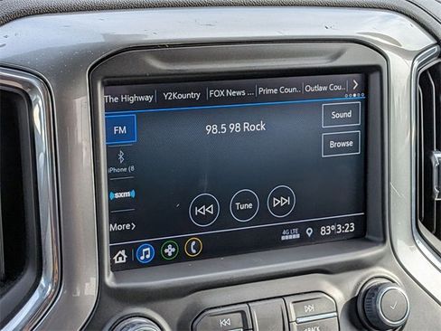 Used 2022 Chevrolet Silverado 1500 LT Trail Boss w/ LPO, Dark Essentials Package image 24