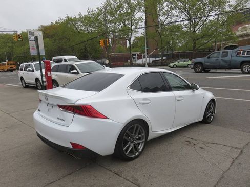 Used 2017 Lexus IS 200t F Sport w/ F Sport Package RWD image 4