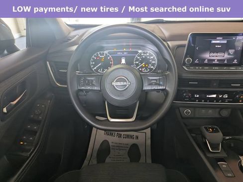 Used 2023 Nissan Rogue SV FWD image 16