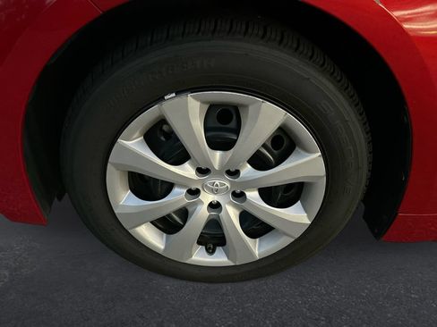 Used 2020 Toyota Corolla LE FWD image 10
