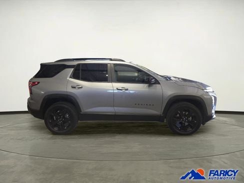 Used 2025 Chevrolet Equinox LT w/ Safety and Technology Package AWD/4WD image 6