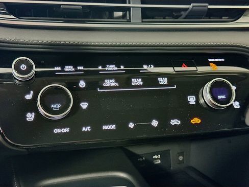 Used 2026 INFINITI QX60 Luxe image 18