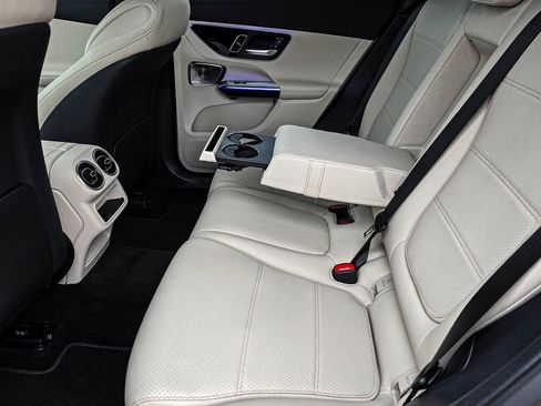 New 2026 Mercedes-Benz GLC 300 4MATIC image 29