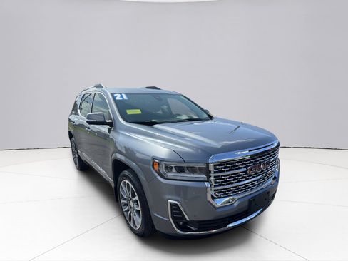 Used 2021 GMC Acadia Denali w/ Denali Ultimate Package AWD/4WD image 7