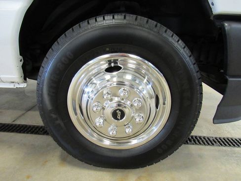 Used 2022 Ford E-350 and Econoline 350 Super Duty w/ Power Windows & Locks Group RWD image 11