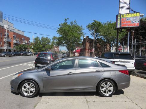 Used 2011 Hyundai Sonata GLS w/ Popular Equipment Pkg 2 FWD image 7