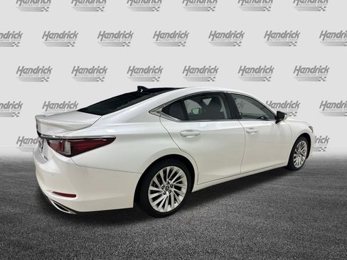 Used 2023 Lexus ES 350 Ultra Luxury w/ Accessory Package (Z1) FWD image 10