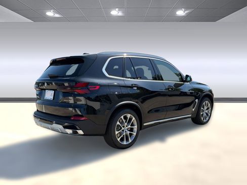 New 2026 BMW X5 sDrive40i w/ Premium Package RWD image 8